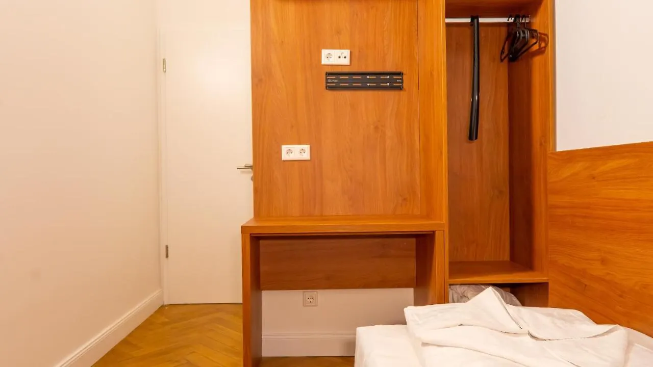 Pension Majesty Berlino